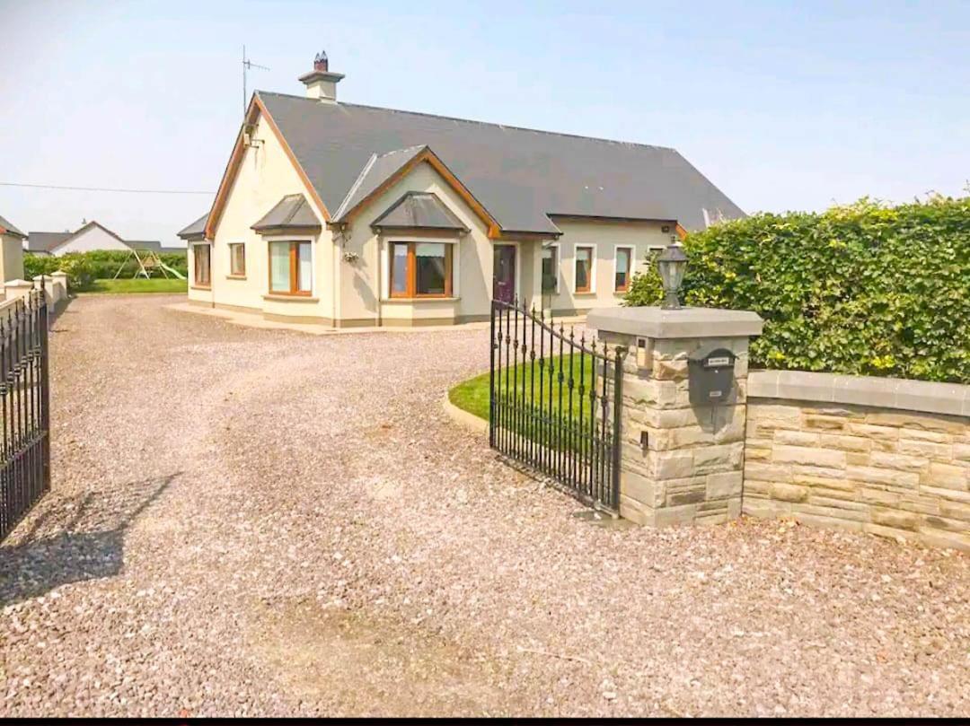 An Ghlaise Bheag Villa Listowel ภายนอก รูปภาพ